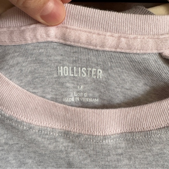 Hollister Raglan Baby Tee Set Pink & Heather Gray & White with Taupe Sleeves - Picture 5 of 9